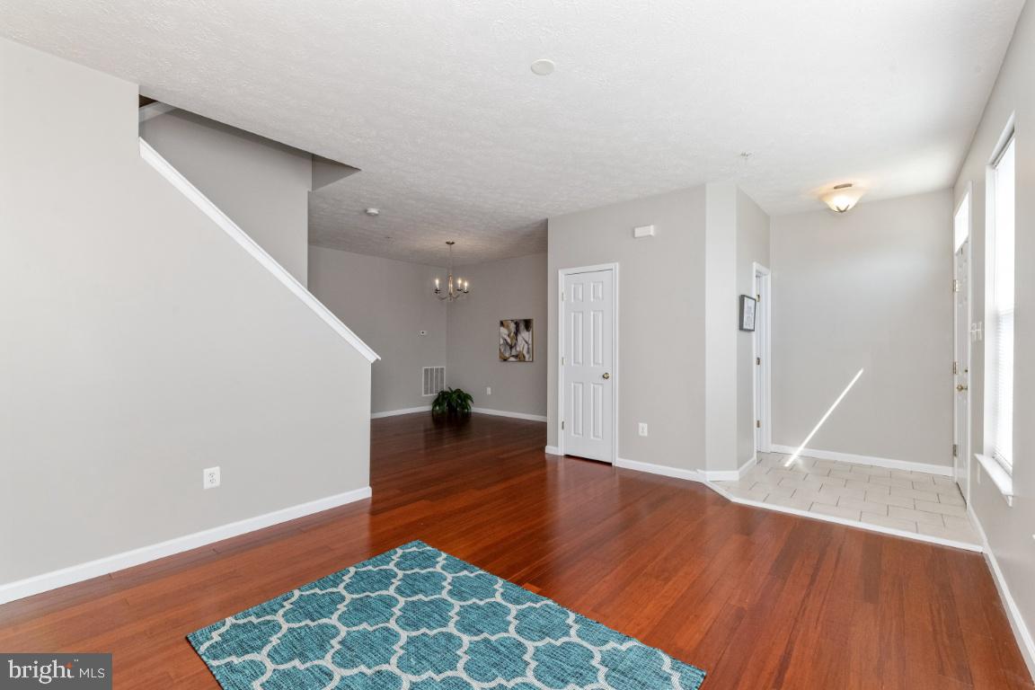 9817 Davison Road Baltimore, MD 21220 - Photo 5 of 43 Spacious, bright and welcoming