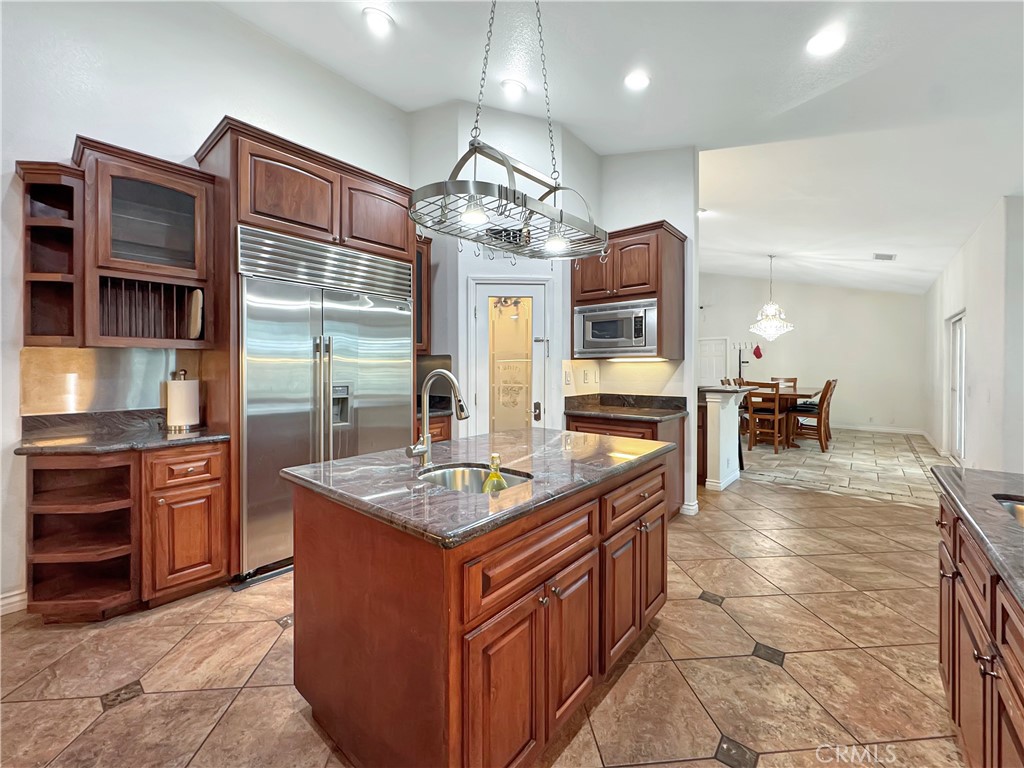 875 Clark Street Riverside, CA 92501 - Photo 13 of 56