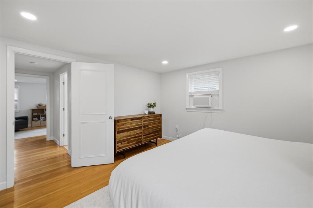 9 Claude Road Chelmsford, MA 01824 - Photo 27 of 42