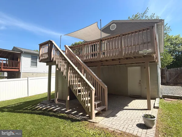 $350,000 | 8020 Escalon Avenue, Pasadena, MD 21122