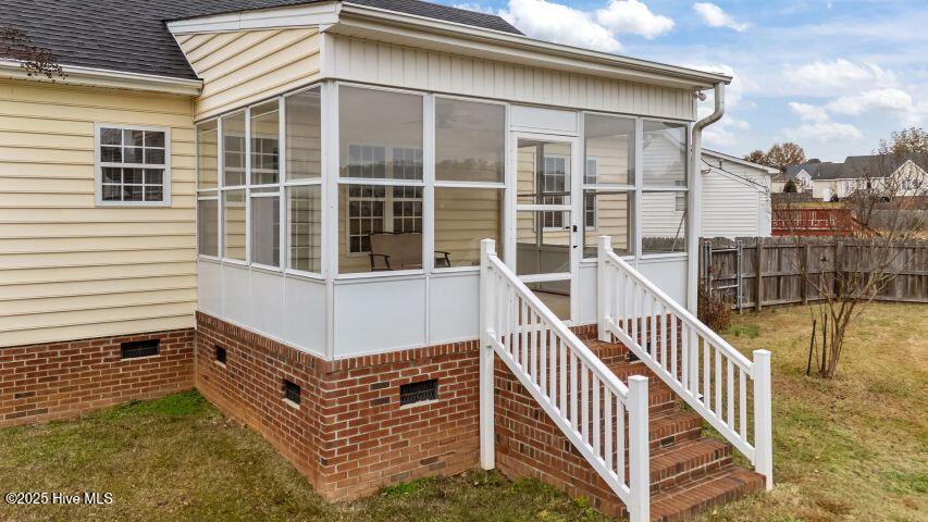 627 Compton Lane Rocky Mount, NC 27804 - Photo 32 of 44 Enclosed Porch