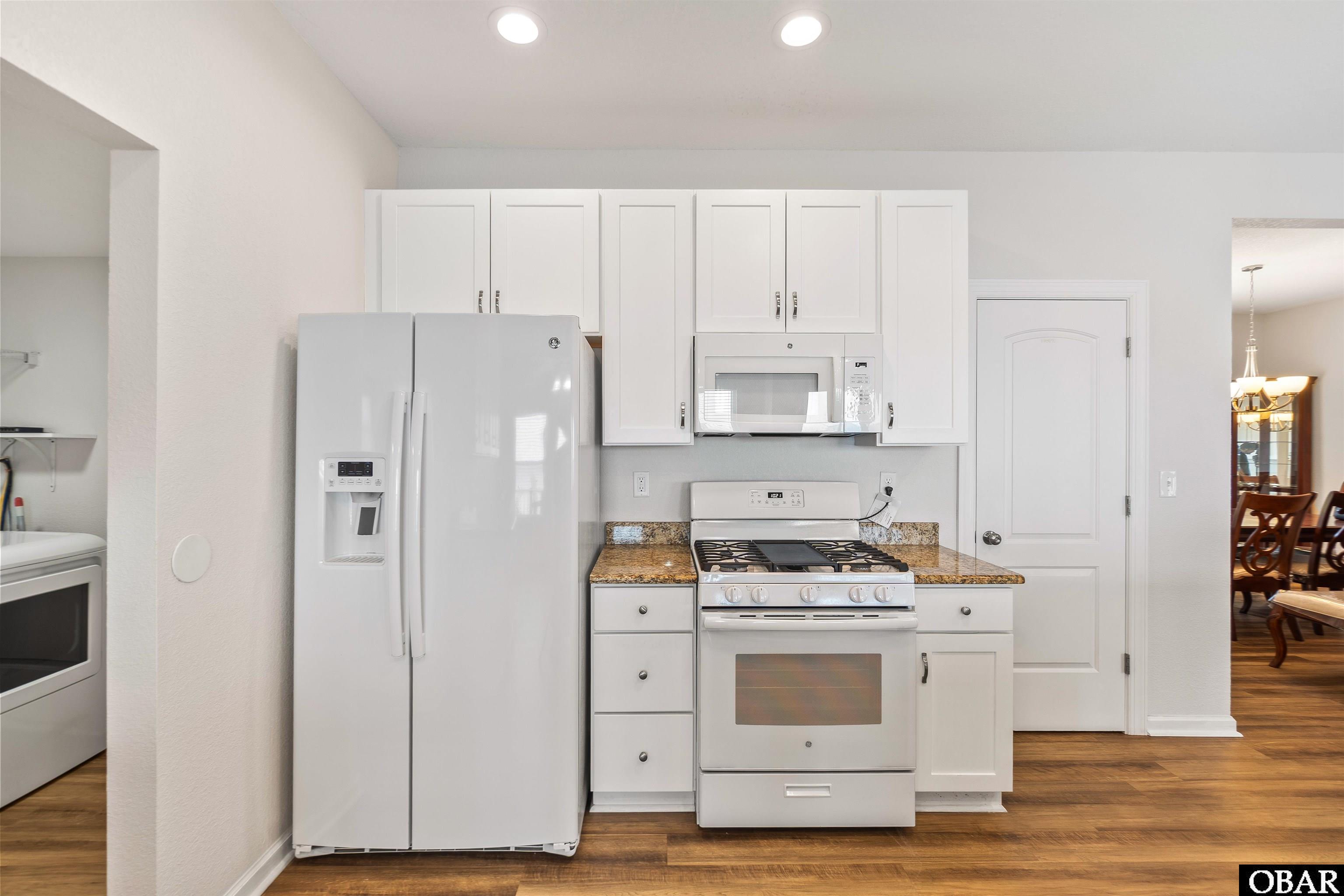 132 Romm Point Currituck, NC 27929 - Photo 16 of 45