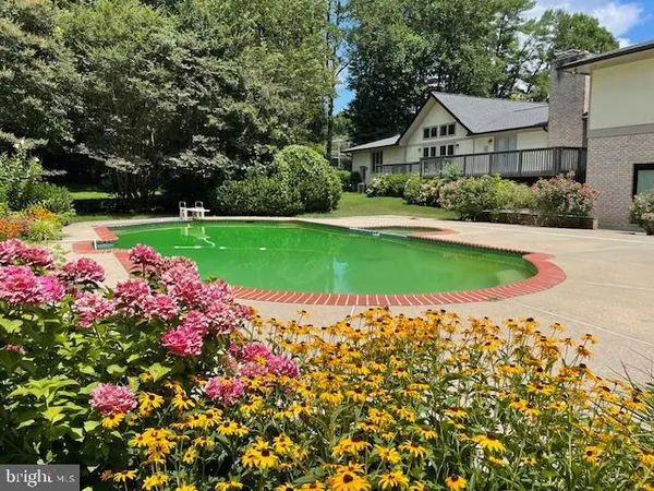 $7,500 | 9716 The Corral Drive, Potomac, MD 20854