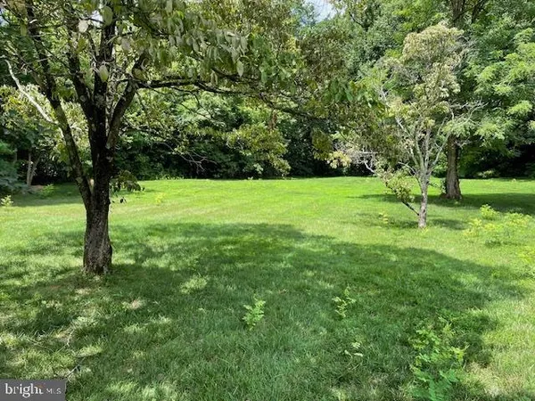 $7,500 | 9716 The Corral Drive, Potomac, MD 20854