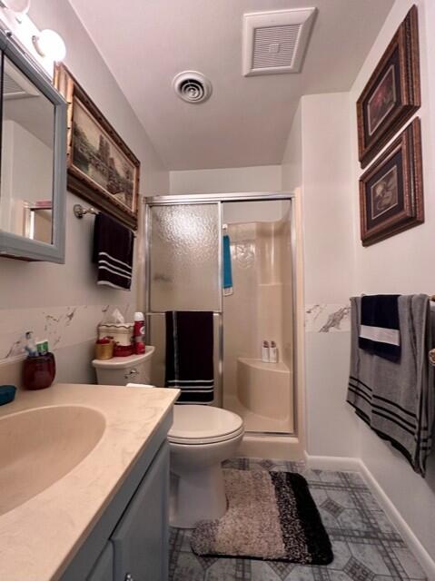 102 Keswick Farm Road Troutville, VA 24175 - Photo 27 of 29 a bathroom with a sink a toilet and a mirror