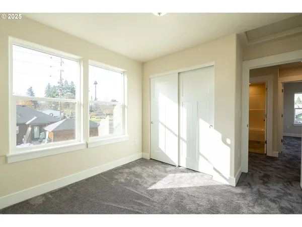 $379,900 | 119 East Jersey Street, Gladstone, OR 97027