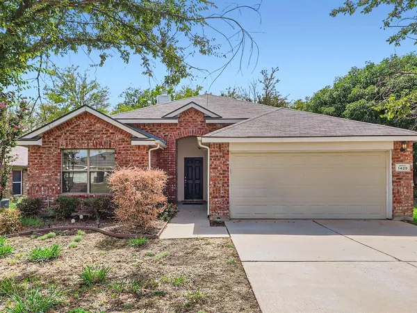 $2,000 | 1429 Constantina Drive, Denton, TX 76207