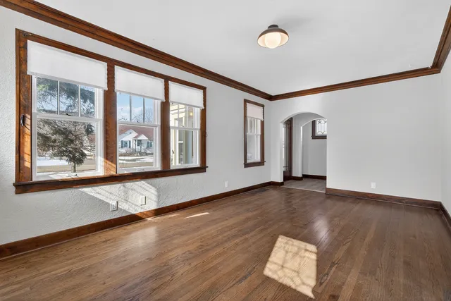 $279,900 | 639 Dunbar Street, Beecher, IL 60401