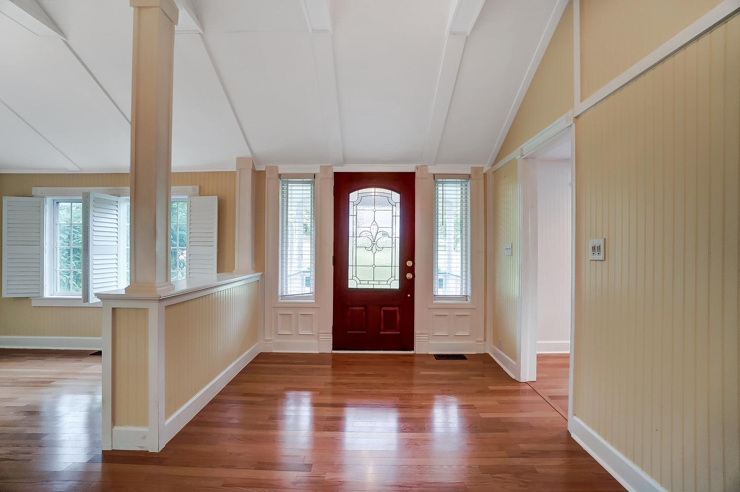 9911 Pippin Road Cincinnati, OH 45231 - Photo 12 of 40