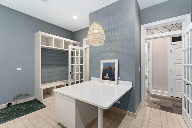 $2,275,000 | 219 Crabapple Lane, Valparaiso, IN 46383