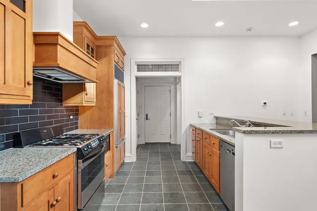 $2,275,000 | 219 Crabapple Lane, Valparaiso, IN 46383