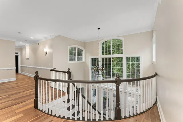 $2,275,000 | 219 Crabapple Lane, Valparaiso, IN 46383