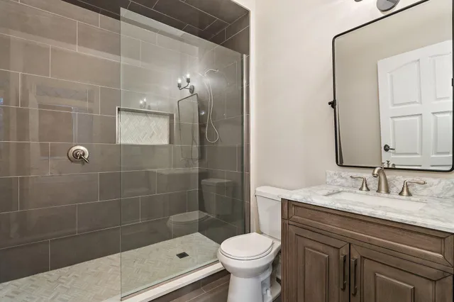 $2,275,000 | 219 Crabapple Lane, Valparaiso, IN 46383