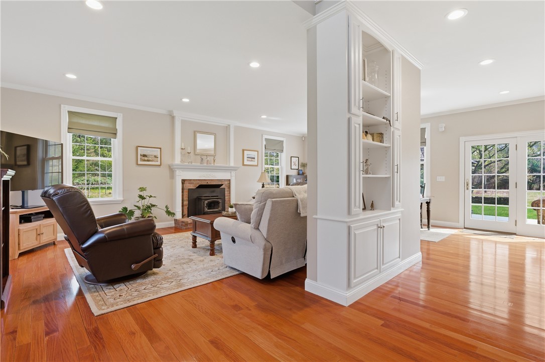 23 Whipple Road Glocester, RI 02814 - Photo 16 of 47