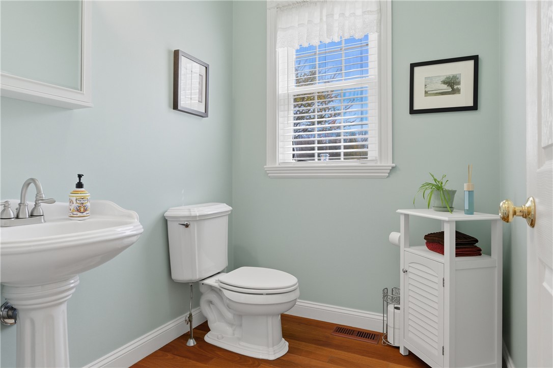 23 Whipple Road Glocester, RI 02814 - Photo 19 of 47