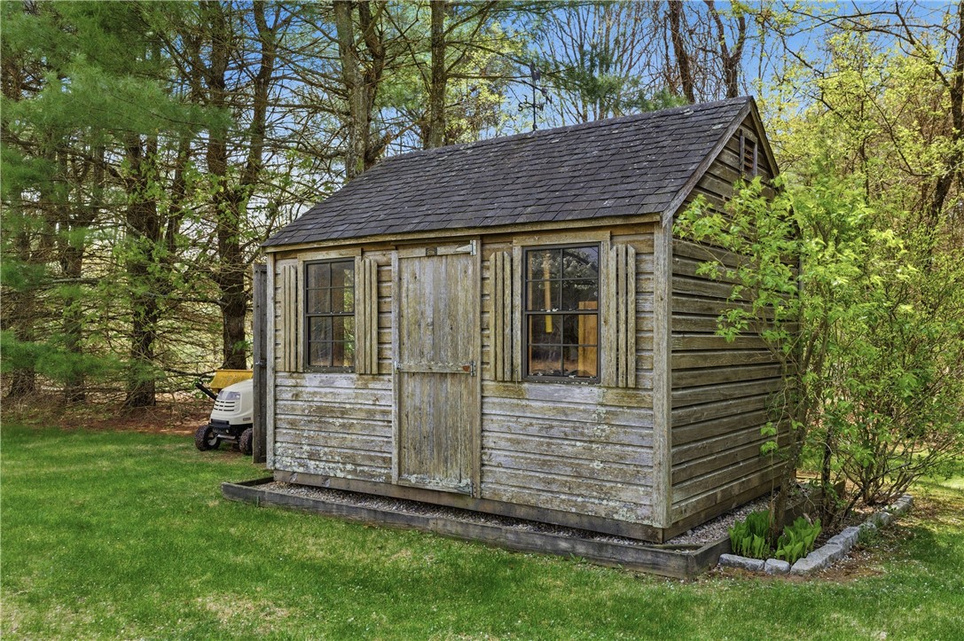 23 Whipple Road Glocester, RI 02814 - Photo 42 of 47