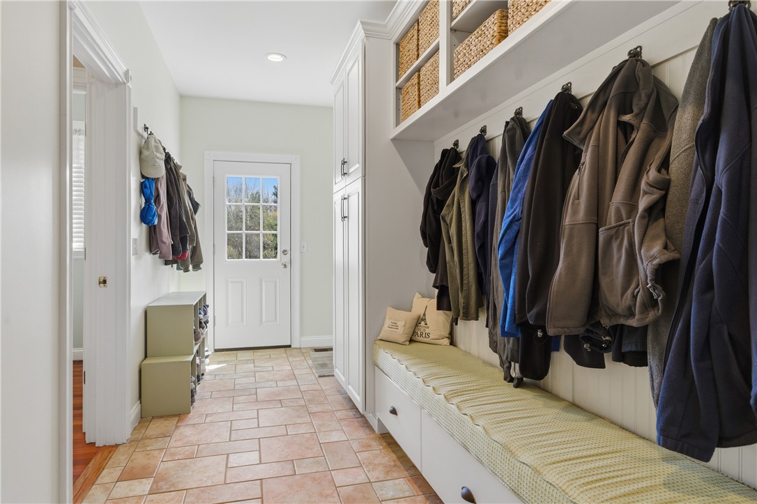 23 Whipple Road Glocester, RI 02814 - Photo 10 of 47