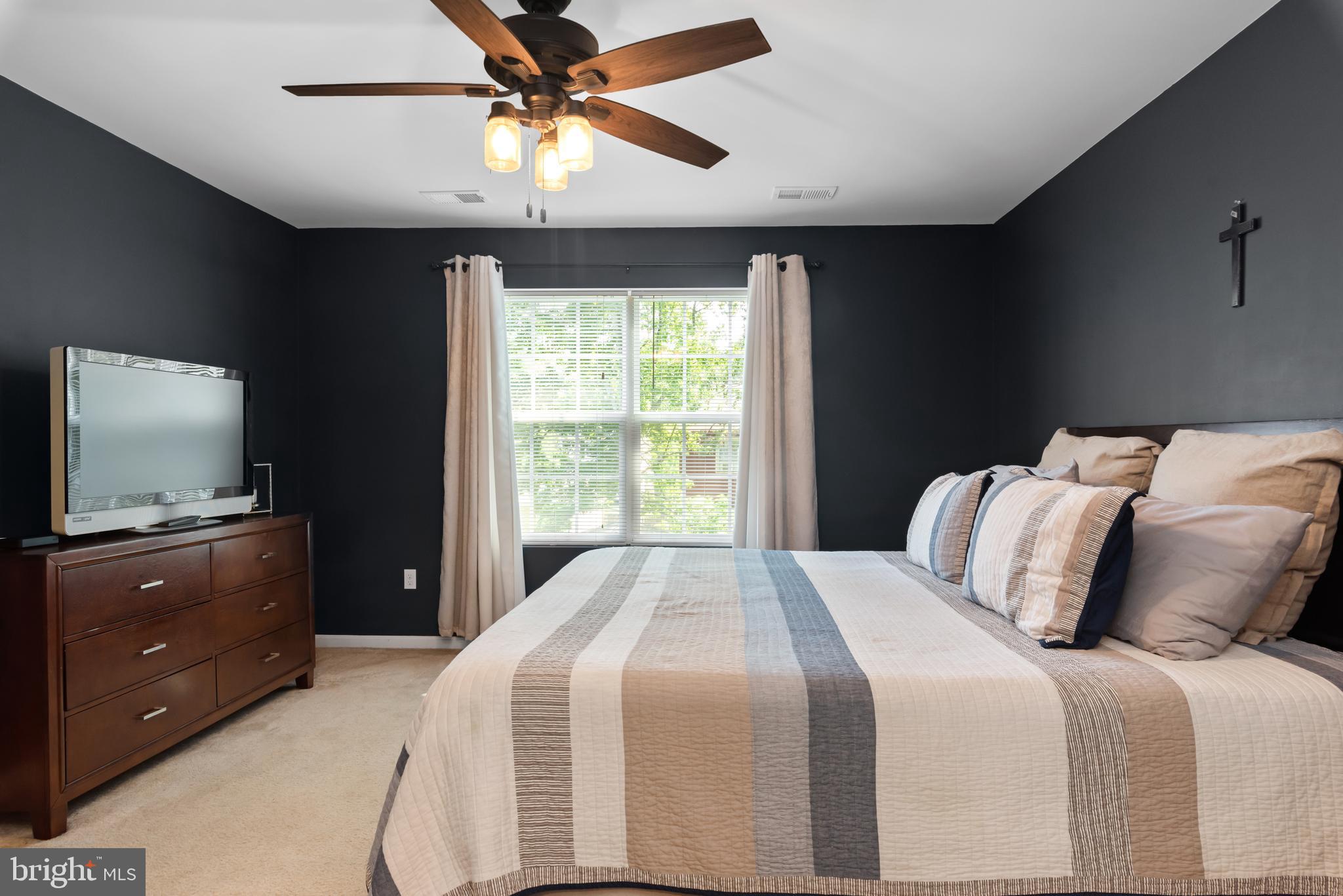 1305 Steamboat Road Shady Side, MD 20764 - Photo 22 of 40 Plenty of room in here