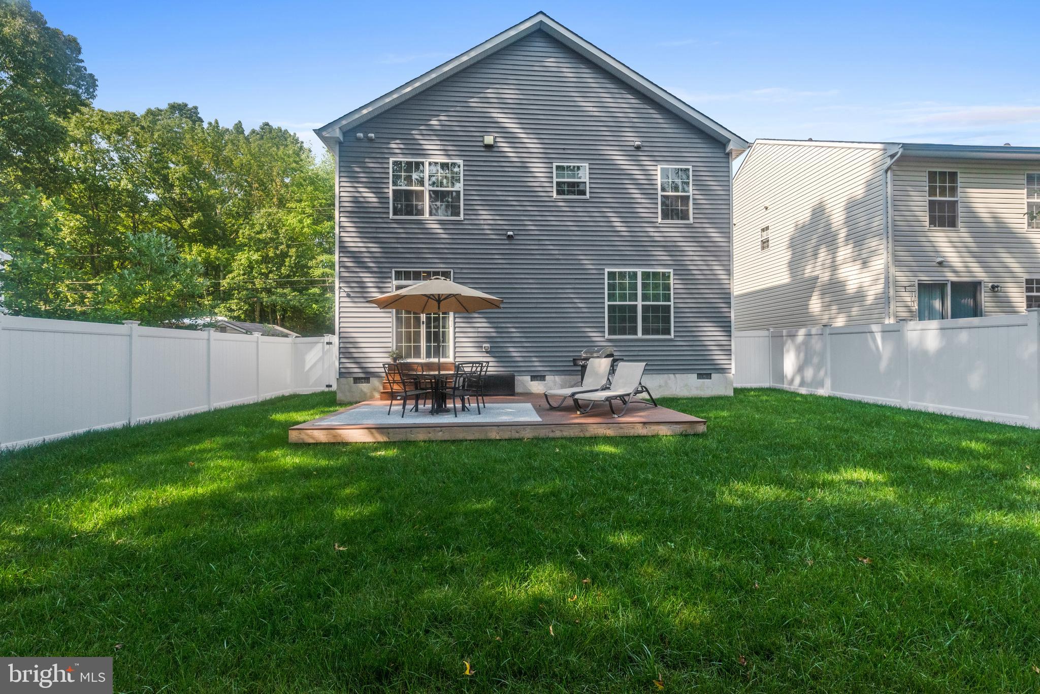 1305 Steamboat Road Shady Side, MD 20764 - Photo 4 of 40 Fully fenced, nice lawn.