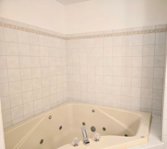 $349,000 | 19-28 Hidden Valley Drive, Lanark, IL 61046