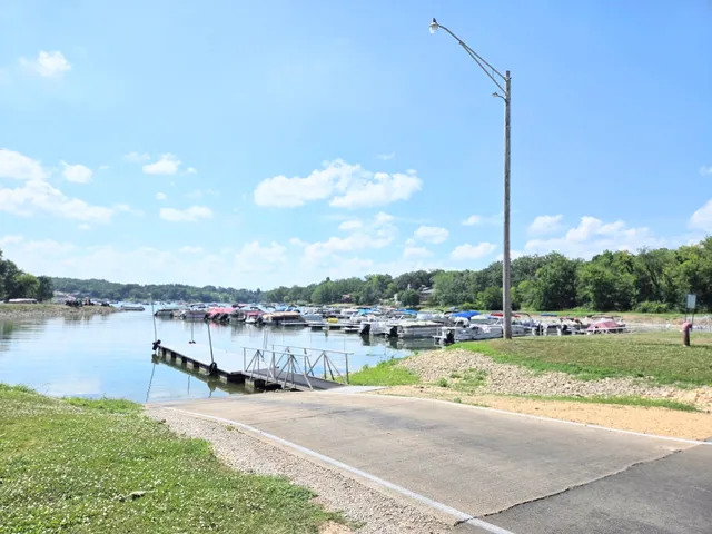 $349,000 | 19-28 Hidden Valley Drive, Lanark, IL 61046