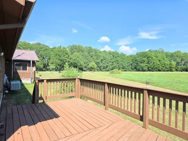 $349,000 | 19-28 Hidden Valley Drive, Lanark, IL 61046