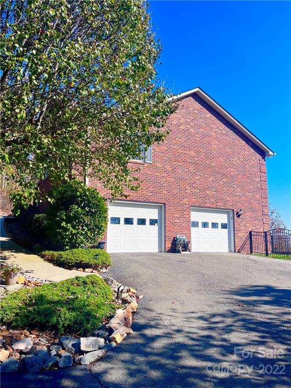 4205 Rugged Hill Road Maiden, NC 28650 - Photo 4 of 42 Gallery Image 4