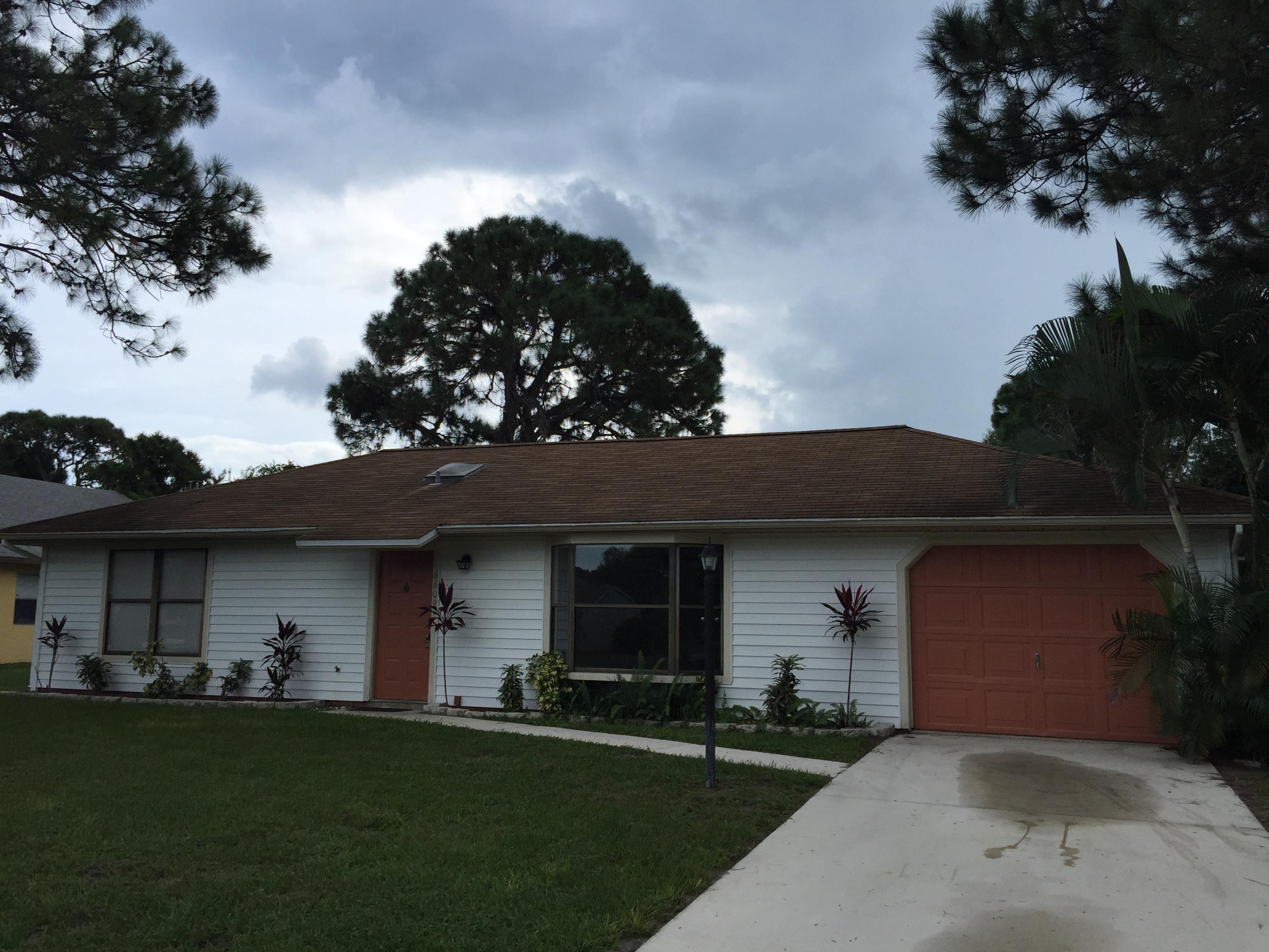 6609 Bayard Road Fort Pierce, FL 34951 - Photo 1 of 18 Front