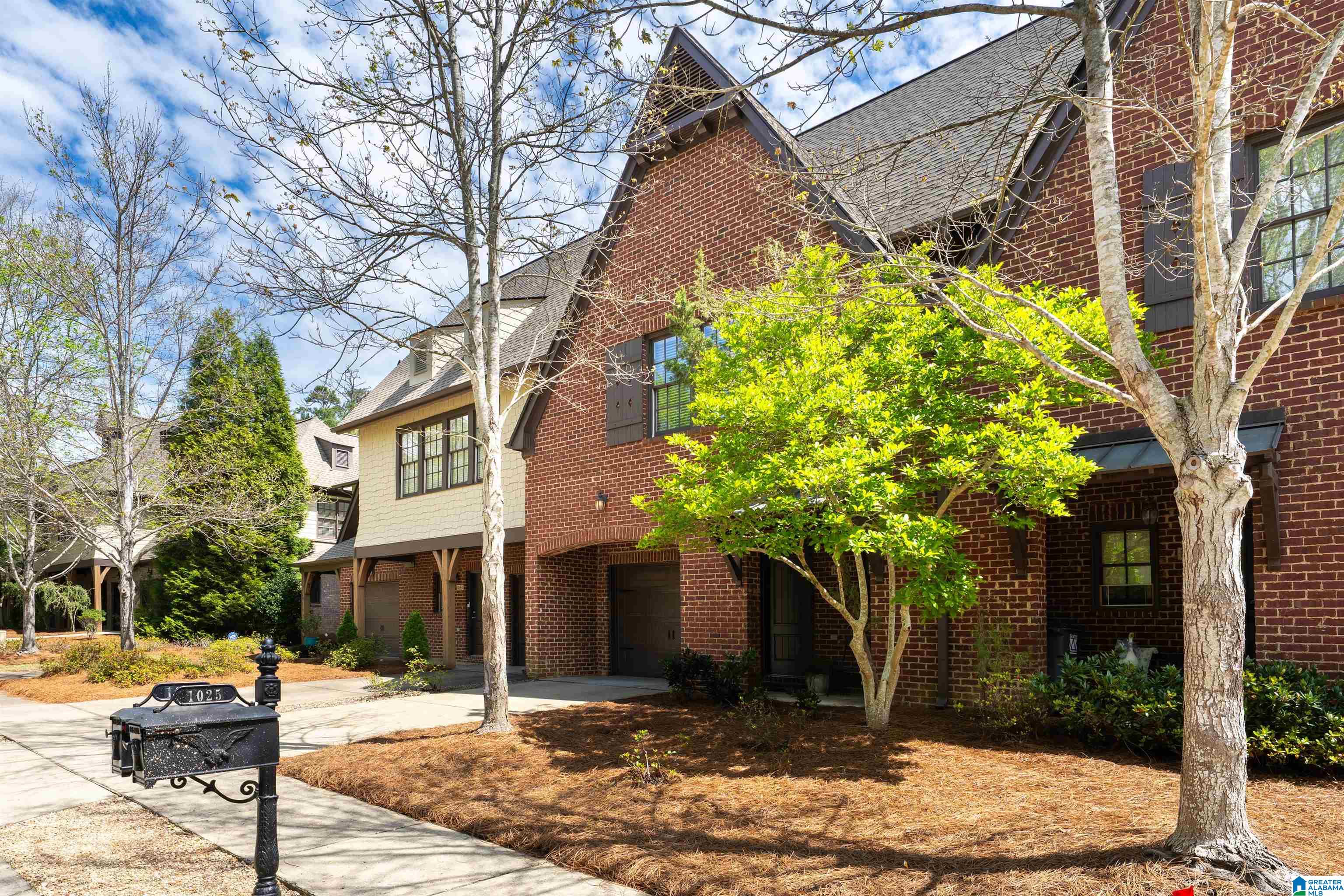 1029 Inverness Cove Way Birmingham, AL 35242 - Photo 3 of 30