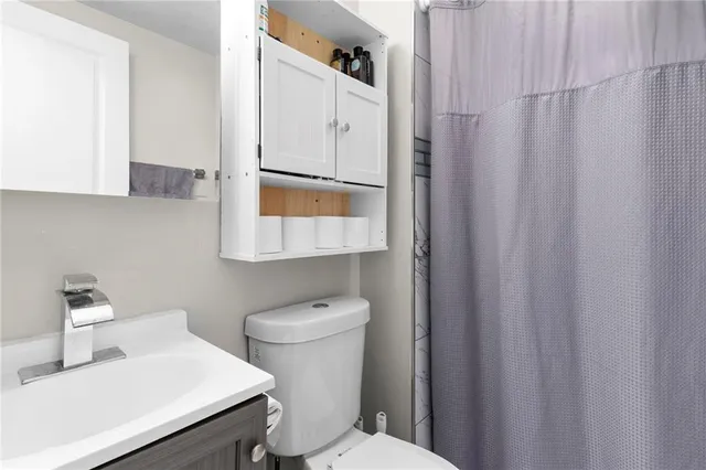 $120,000 | 1120 Splitlog Avenue, Kansas City, KS 66102