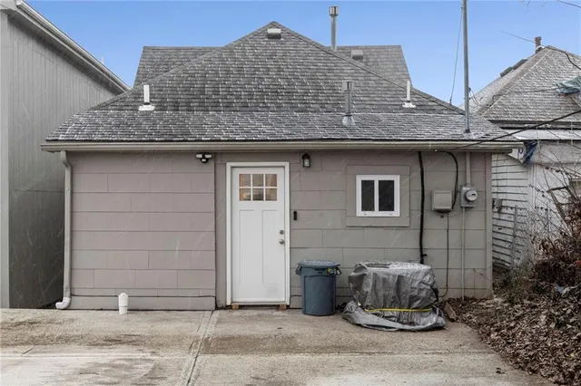 $120,000 | 1120 Splitlog Avenue, Kansas City, KS 66102