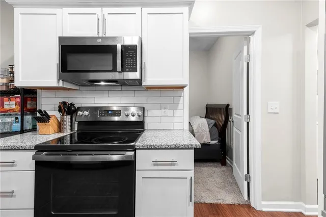 $120,000 | 1120 Splitlog Avenue, Kansas City, KS 66102