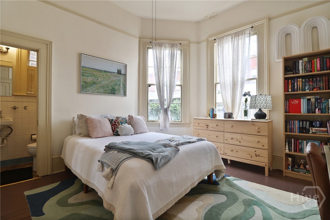 24 East Jones Street Savannah, GA 31401 - Photo 25 of 48