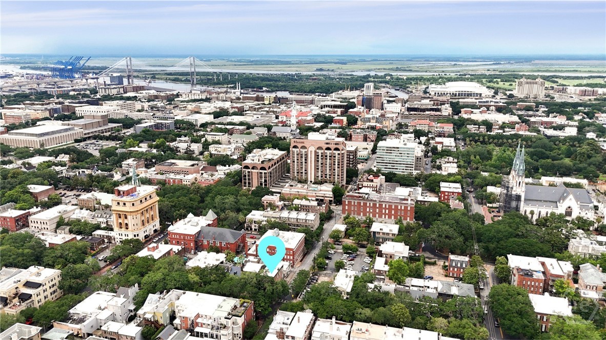 24 East Jones Street Savannah, GA 31401 - Photo 43 of 48