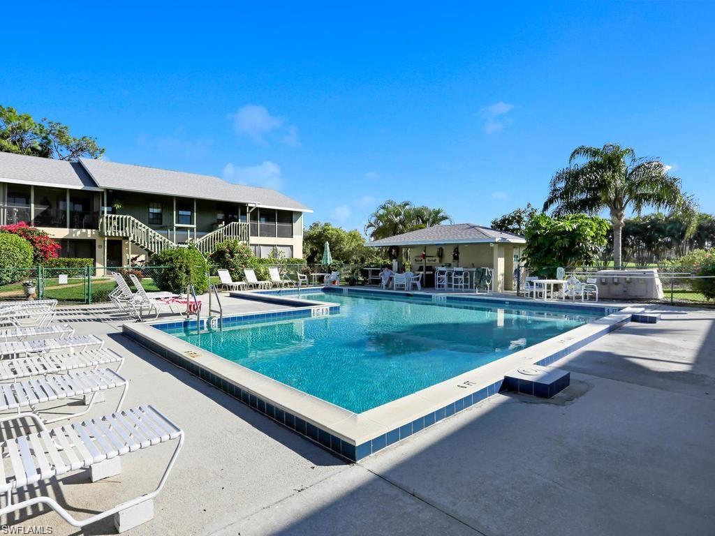 5501 Rattlesnake Hamm Road, Unit 209 Naples, FL 34113 - Photo 5 of 20