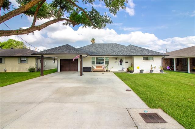636 Pine Street Norco, LA 70079 - Photo 1 of 26