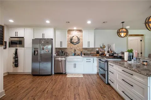 $315,000 | 636 Pine Street, Norco, LA 70079