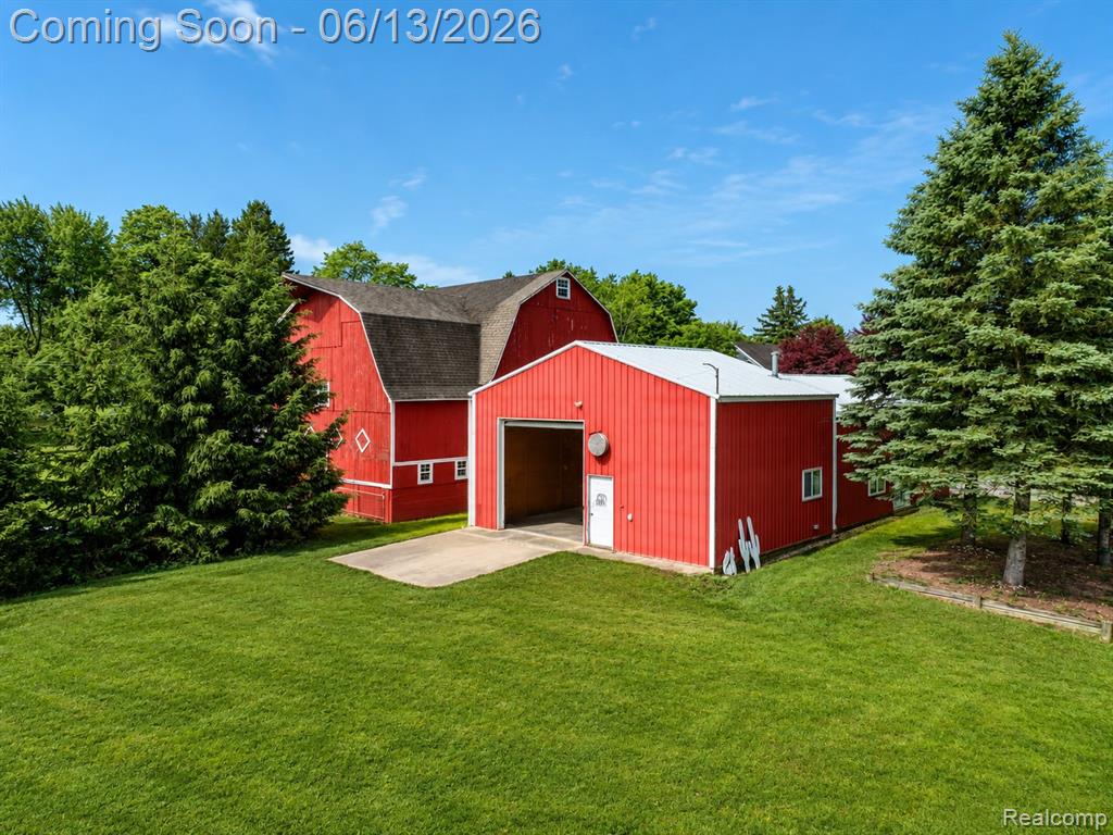 1310 Brauer Road Oxford, MI 48371 - Photo 54 of 73