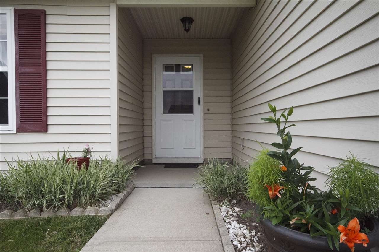 7817 Noble Ridge Place Fort Wayne, IN 46825 - Photo 2 of 23 Gallery Image 2