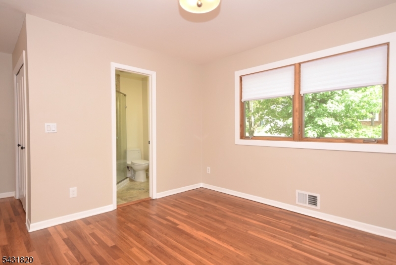 511 Scotland Road South Orange, NJ 07079 - Photo 13 of 36
