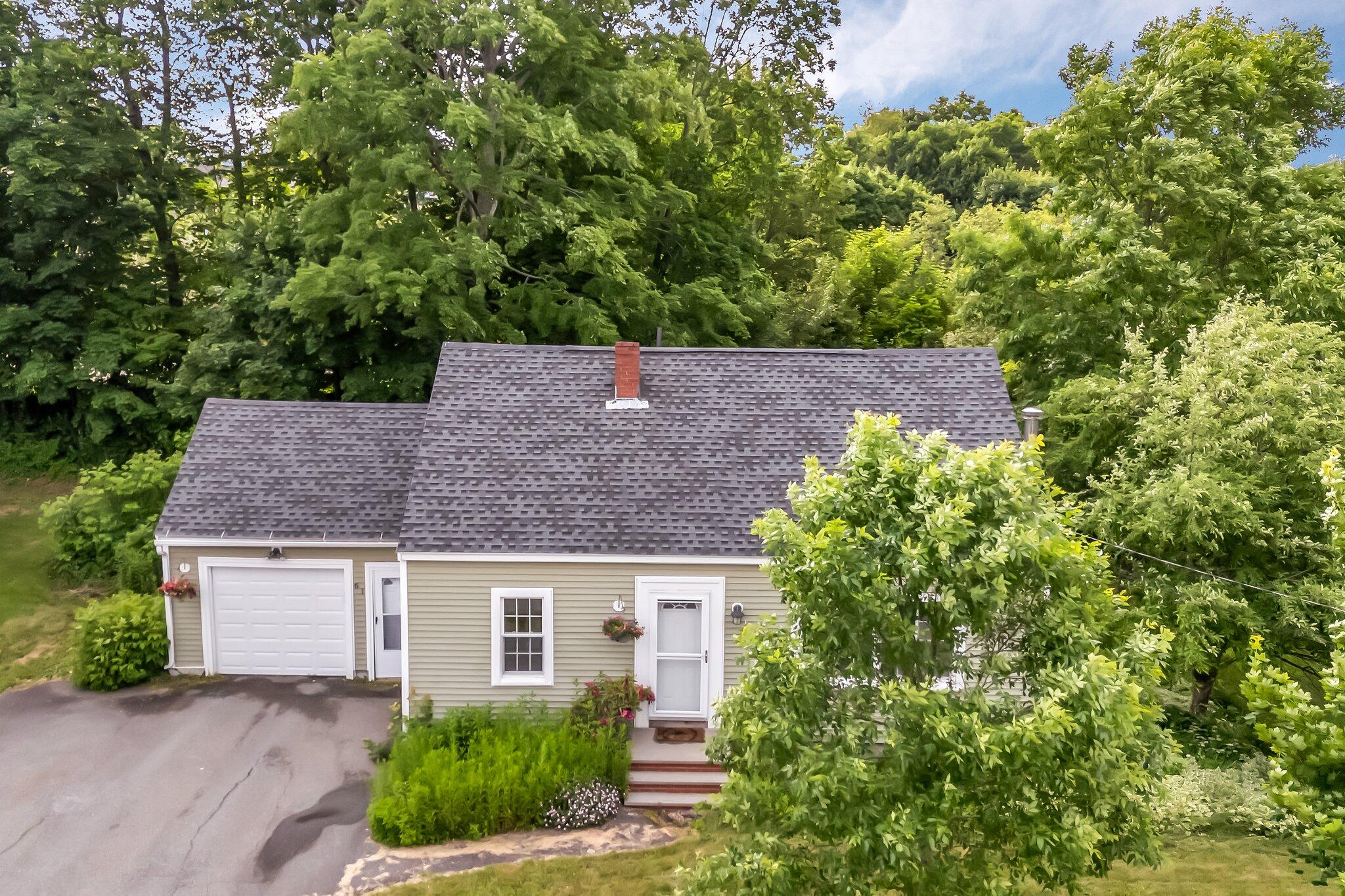 61 18th Street Bangor, ME 04401 - Photo 2 of 23 1-web-or-mls-61-18th-st