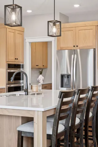 $1,200,000 | 18022 Urbank Street Northeast, Ham Lake, MN 55304