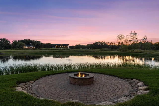 $1,200,000 | 18022 Urbank Street Northeast, Ham Lake, MN 55304