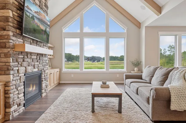 $1,200,000 | 18022 Urbank Street Northeast, Ham Lake, MN 55304