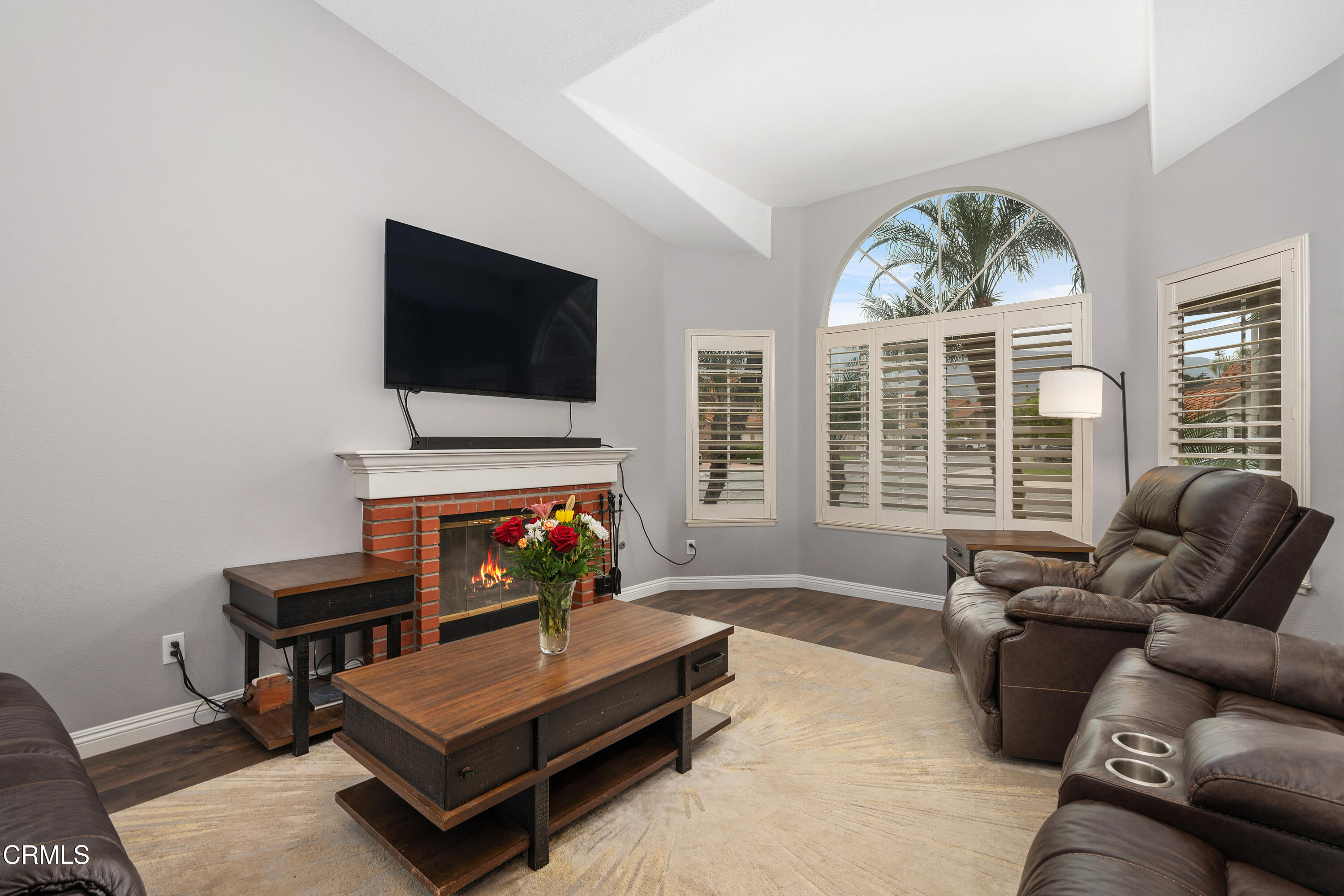 9_11764131_179690_179690-EI-109