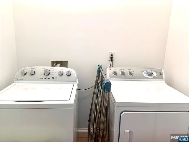 $1,200,000 | 212 7th Street, Unit A, Palisades Park, NJ 07650