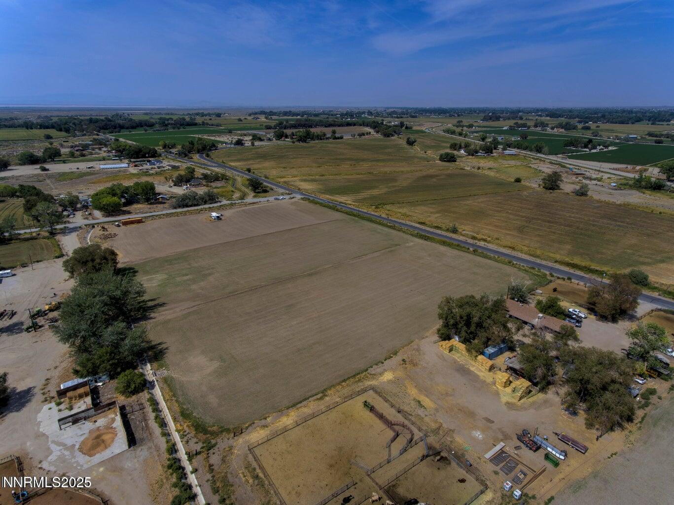 4445 St Clair Road Fallon, NV 89406 - Photo 5 of 11 a view of an ocean and city