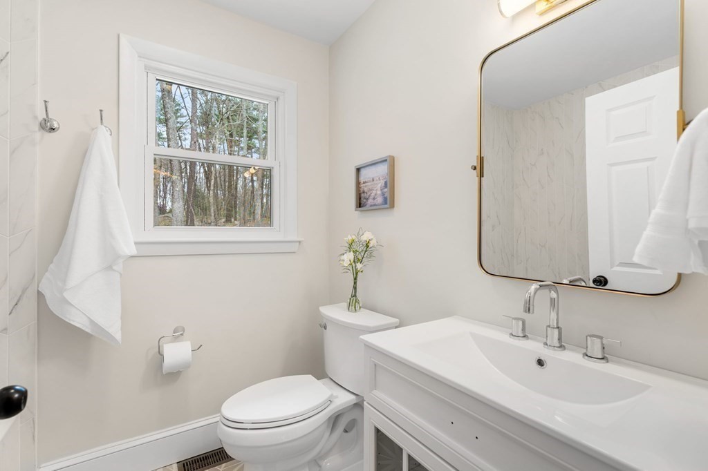 4 Priscilla Road Hopkinton, MA 01748 - Photo 8 of 20 Gallery Image 8