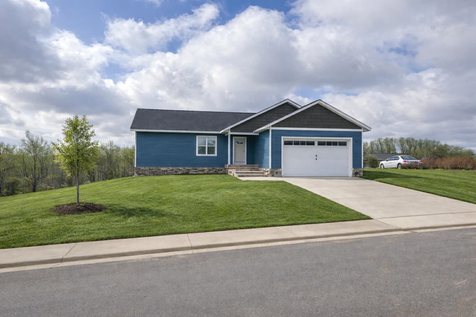 102 Langdon Cambria, WI 53923 - Photo 2 of 6