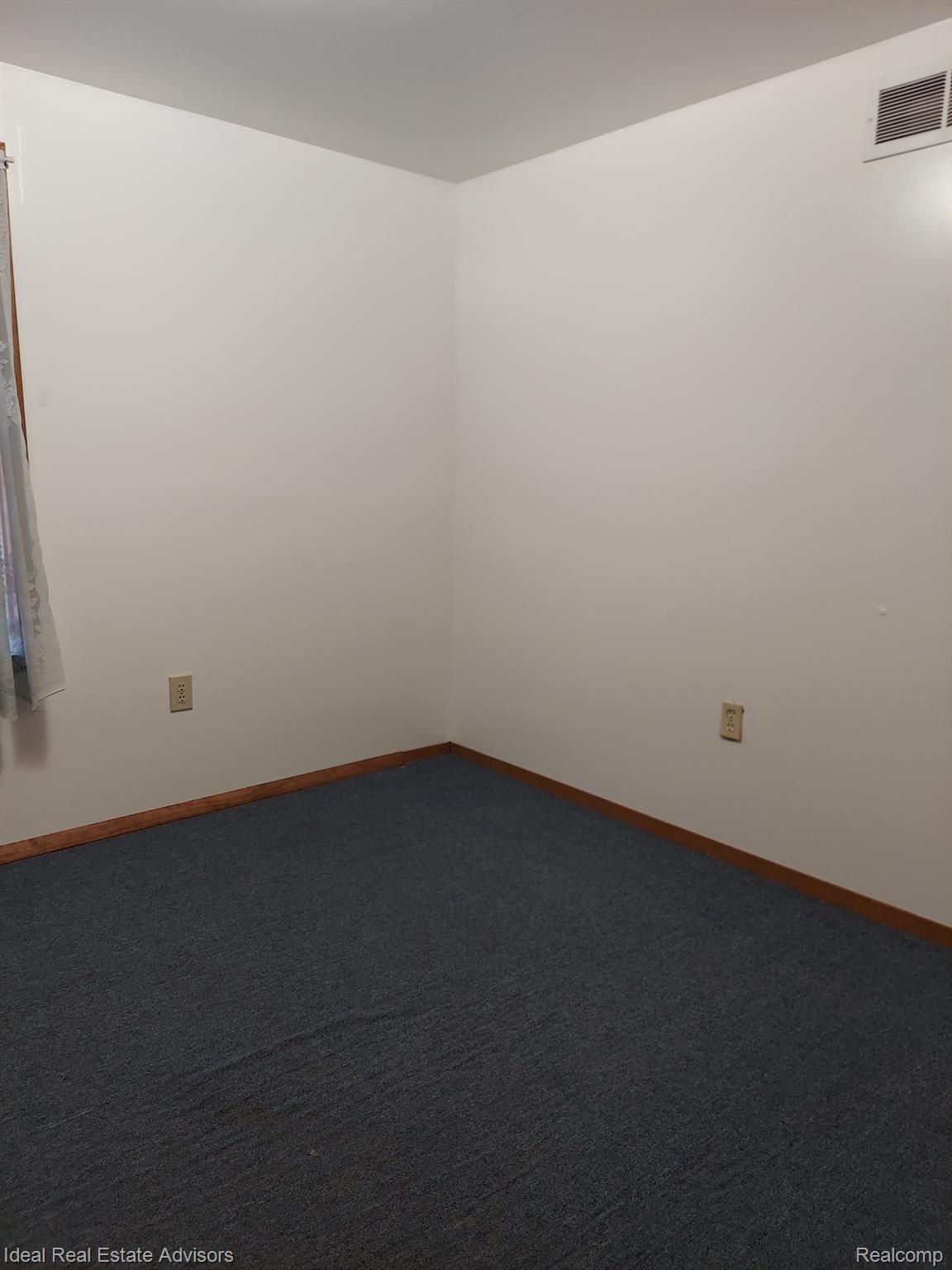 7077 Brown Road Croswell, MI 48422 - Photo 13 of 40 Gallery Image 13